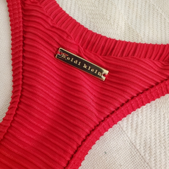 Heidi Klein red one piece swim suit size Medium gold zipper ribbed fabric lined - Picture 6 of 16